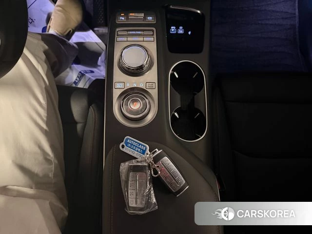 Genesis GV70 id 4650784 из Кореи 19