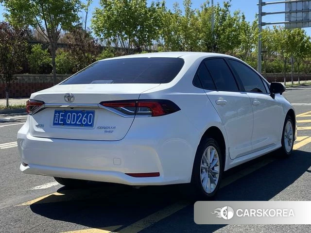 Toyota Corolla id 4393118 из Китая 16