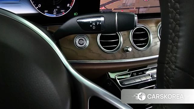 Mercedes-Benz E-Class W213 id 4619913 из Кореи 33