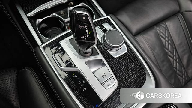 BMW 7 Series (G11) id 4429945 из Кореи 19