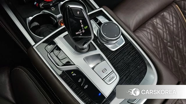 BMW 7 Series (G11) id 4849393 из Кореи 33