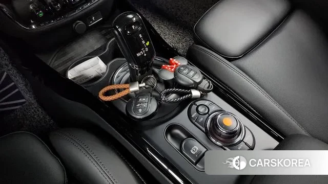 Mini Cooper Clubman id 3094992 из Кореи 19