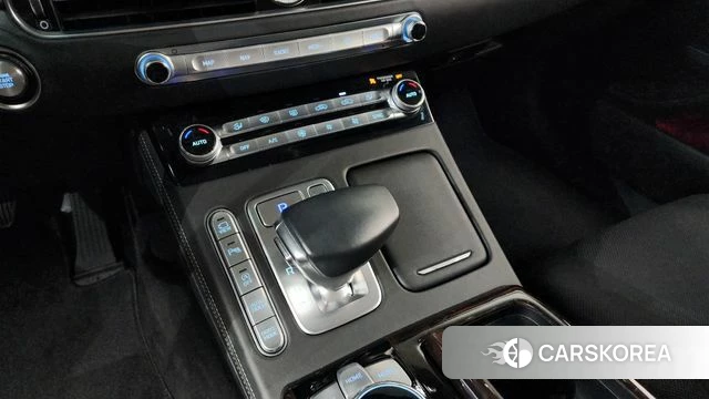 Genesis G90 id 3942789 из Кореи 19