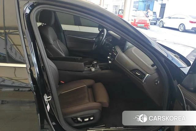 BMW 5 series id 4260407 из Китая 16