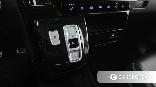 Hyundai Staria id 4343654 из Кореи 29