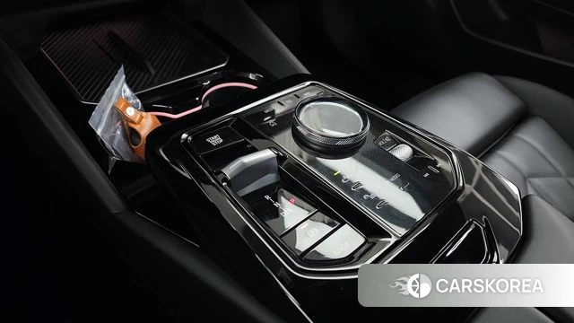 BMW 5 Series (G60) id 3841180 из Кореи 19