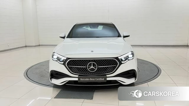 Mercedes-Benz E-Class W214 id 4704898 из Кореи 19