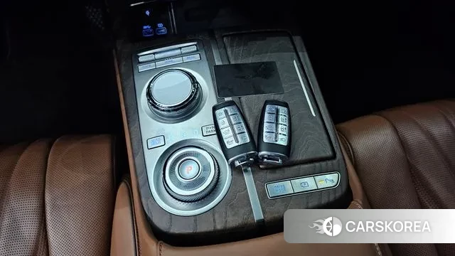 Genesis Electrified G80 (RG3) id 3586071 из Кореи 19