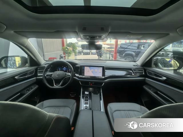 Volkswagen Tourang id 4260048 из Китая 17