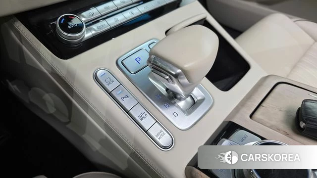 Genesis G90 id 4642200 из Кореи 19