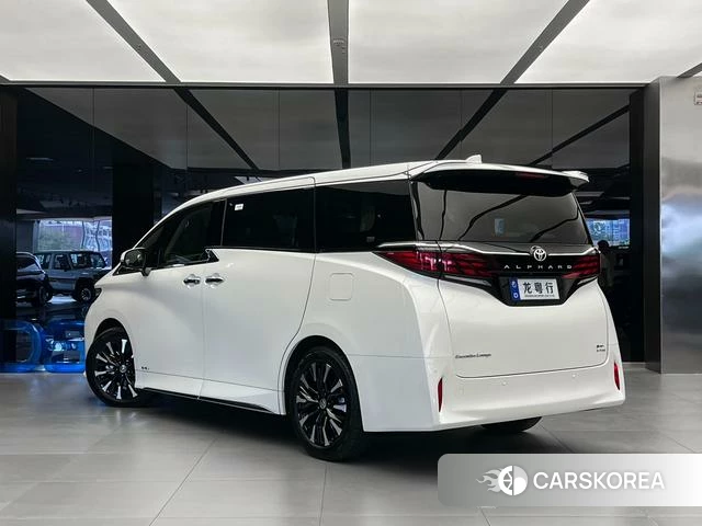 Toyota Elfa id 4263573 из Китая 14