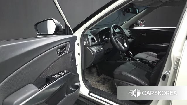 Ssangyong Tivoli Armor id 4742068 из Кореи 31
