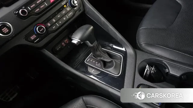 Kia Niro id 3391644 из Кореи 19