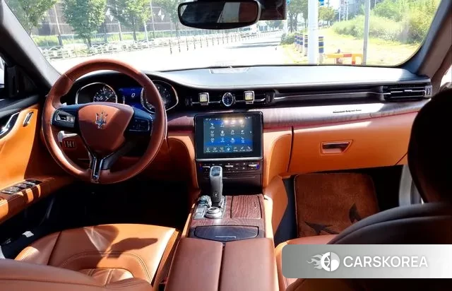 Maserati Quattroporte id 3489397 из Кореи 9