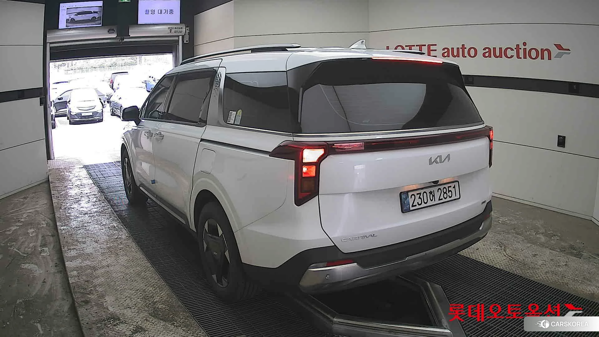 Kia Carnival Hybrid id 3888292 из Кореи 37