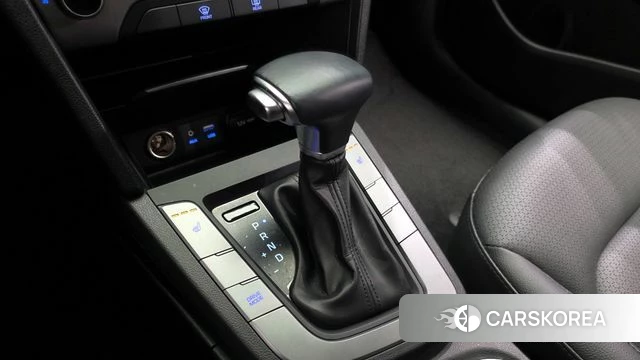 Hyundai Avante AD id 4180802 из Кореи 19