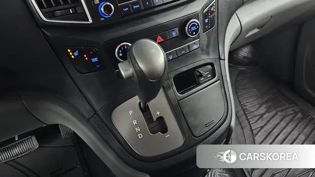 Hyundai The New Grand Starex id 3484692 из Кореи 19