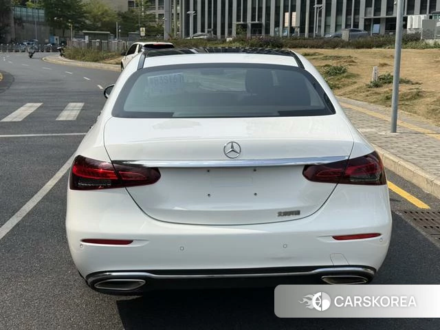 Mercedes-Benz E-class id 4297303 из Китая 15