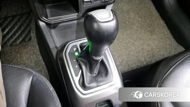 Jeep Renegade id 3703494 из Кореи 19