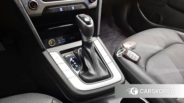 Hyundai Avante AD id 2977270 из Кореи 19