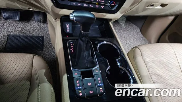 Kia The New Carnival id 2716911 из Кореи 19