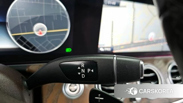 Mercedes-Benz E-Class W213 id 3879753 из Кореи 19