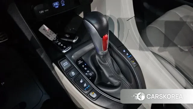 Hyundai Veloster (JS) id 3045670 из Кореи 19