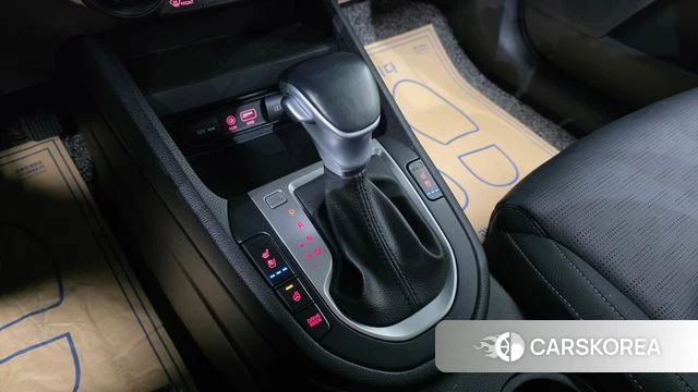 Kia Come New K3 id 4196624 из Кореи 19