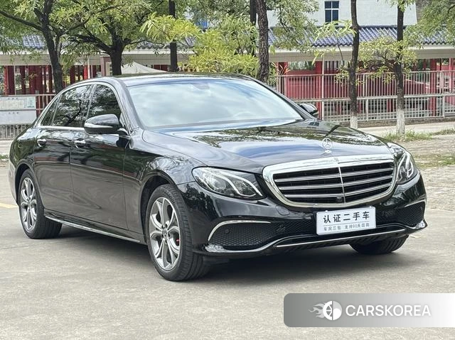 Mercedes-Benz E-class id 3968852 из Китая 28