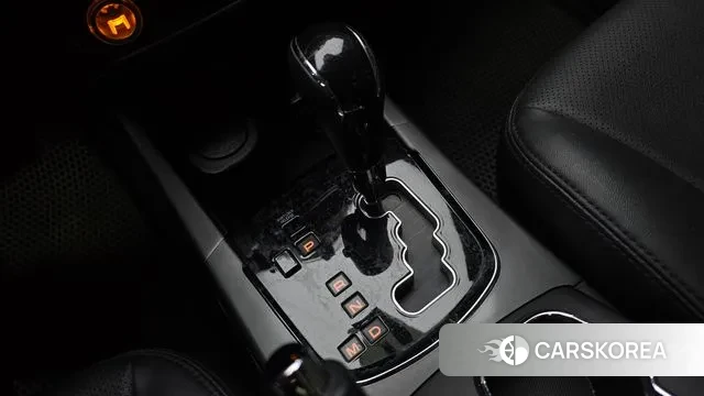 Ssangyong New Style Korando C id 3188383 из Кореи 19