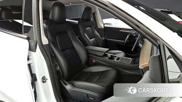 Tesla Model Y id 3739794 из Кореи 19