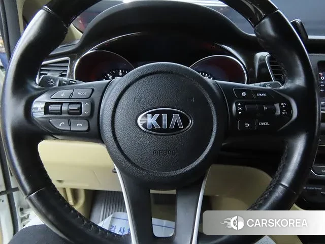 Kia The New Carnival id 3220797 из Кореи 19