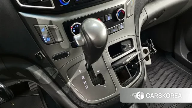 Hyundai The New Grand Starex id 3318997 из Кореи 19