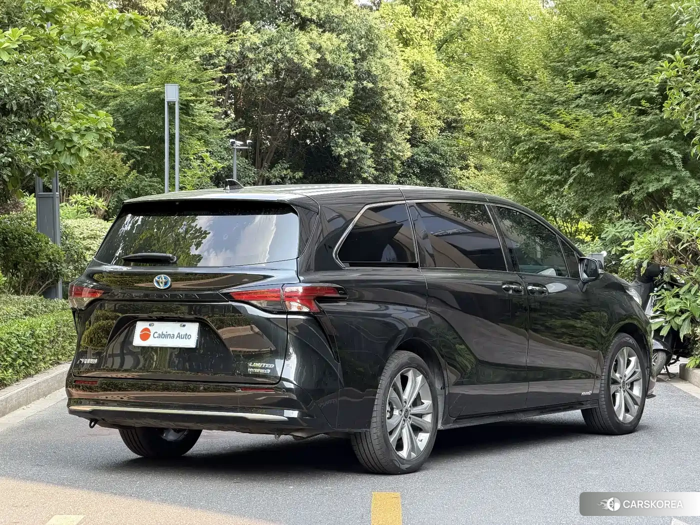 Toyota Sienna id 4578372 из Китая 15