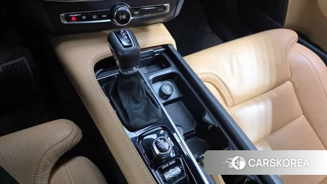 Volvo S90 id 3407889 из Кореи 19