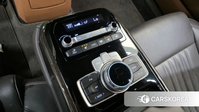Genesis G90 id 4283563 из Кореи 31