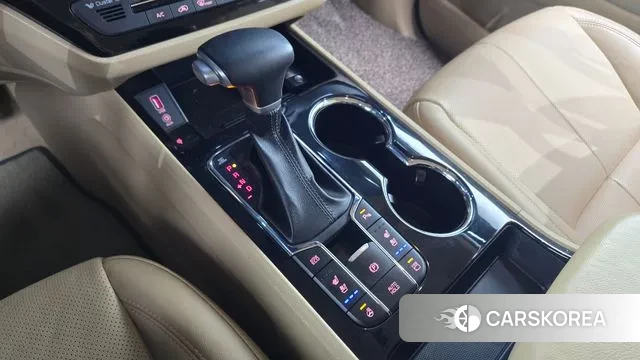 Kia The New Carnival id 3033984 из Кореи 19