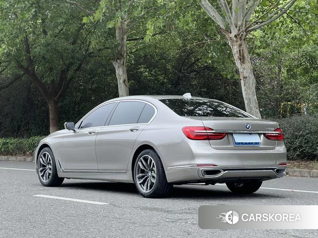 BMW 7 series id 4209583 из Китая 18