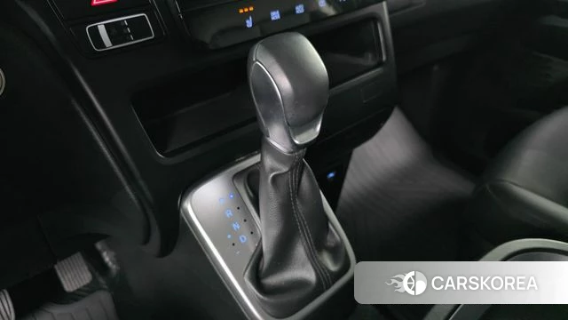 Hyundai Staria id 3786486 из Кореи 19