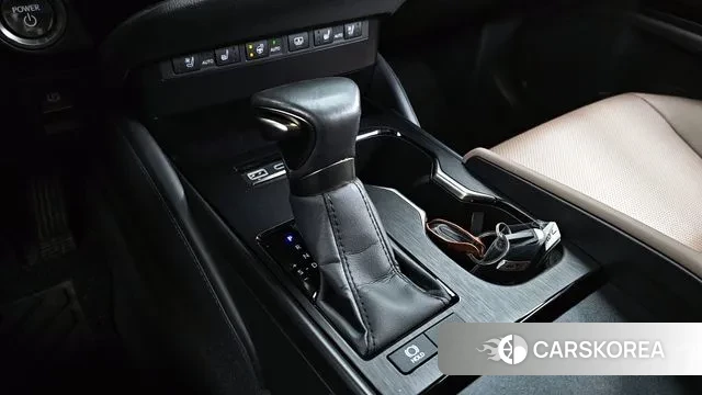 Lexus ES300h 7th generation id 3644712 из Кореи 19