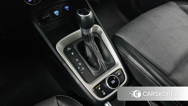 Hyundai Venue id 4020000 из Кореи 19