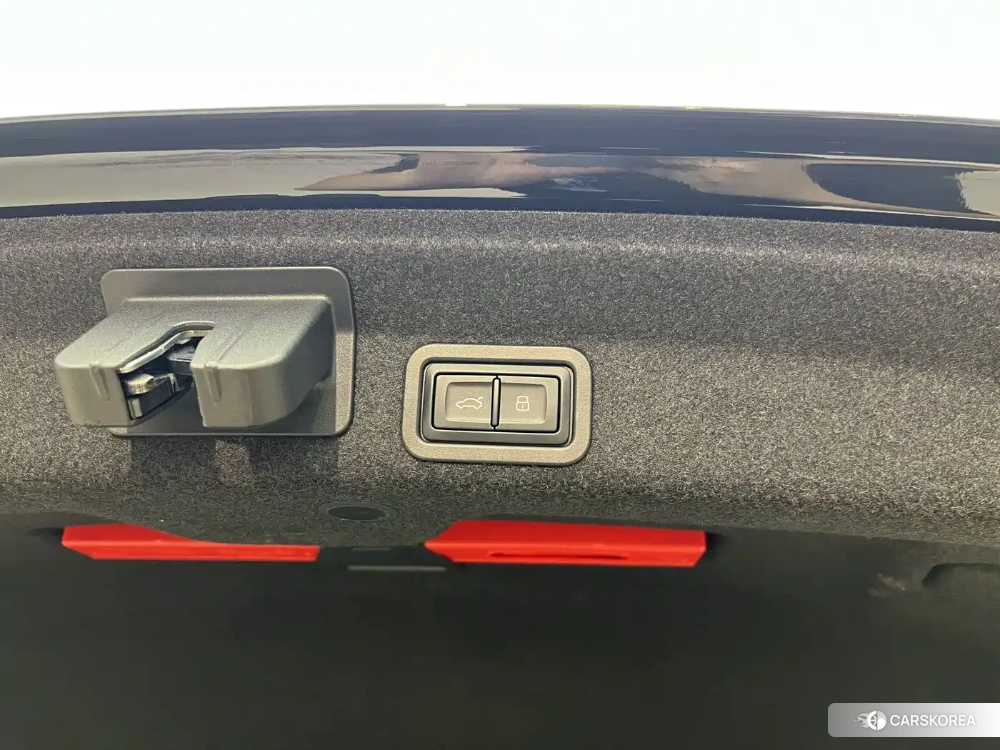 Audi A6L id 4539420 из Китая 19