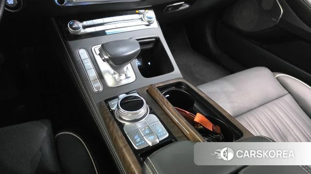 Genesis G90 id 4573758 из Кореи 19