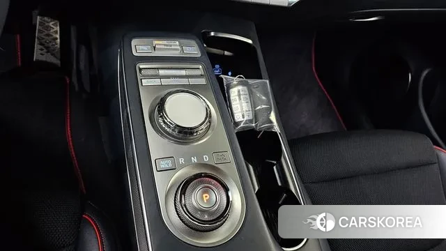 Genesis GV70 id 3660244 из Кореи 19