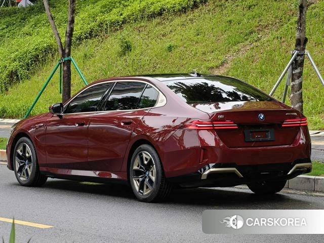 BMW i5 id 4290987 из Китая 31