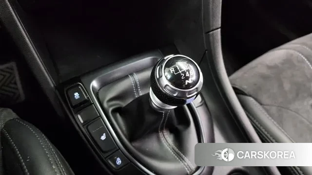 Hyundai Veloster (JS) id 3620887 из Кореи 19