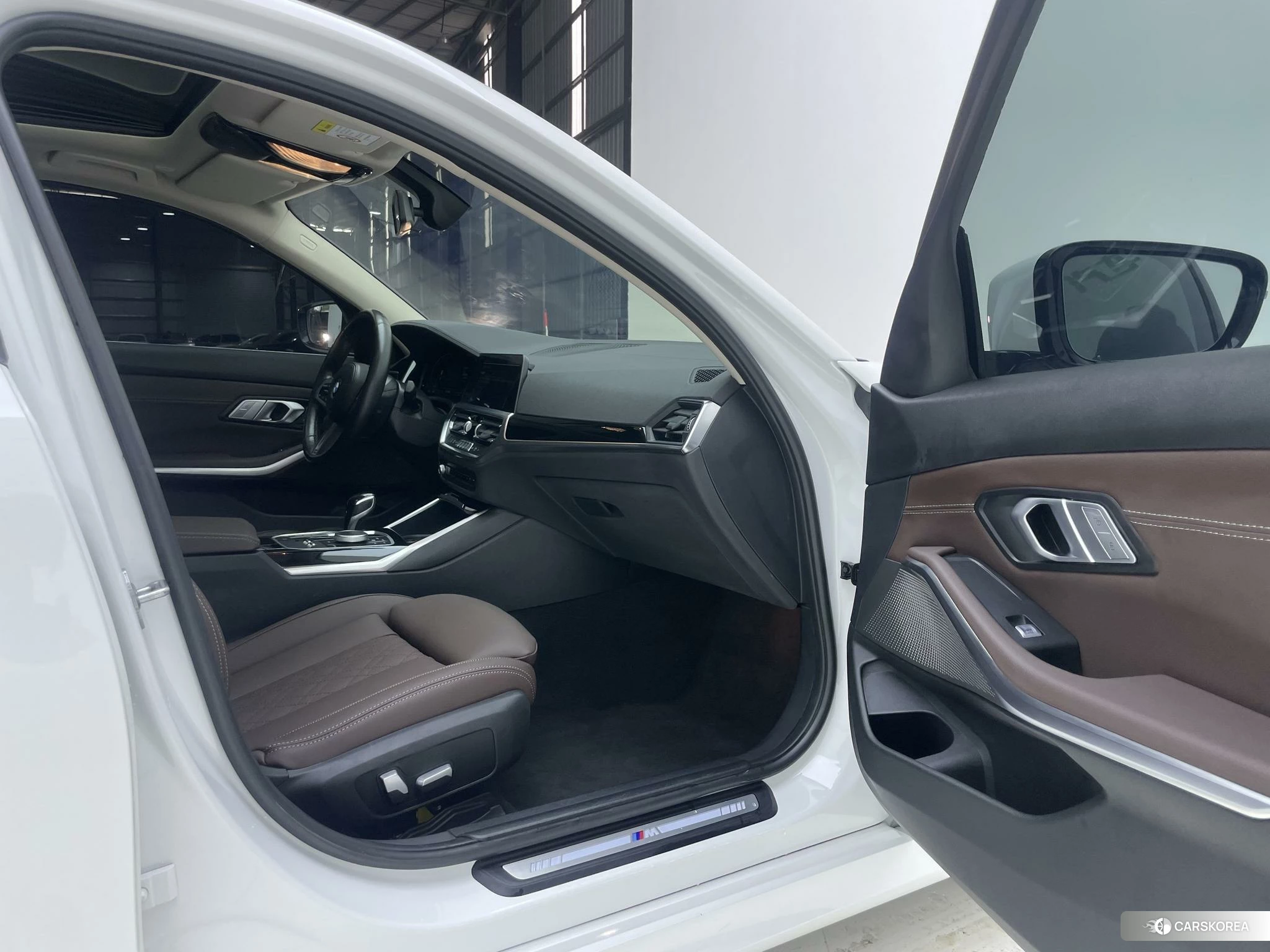 BMW 3 series id 4473997 из Китая 26
