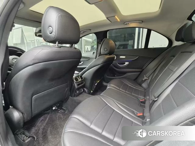 Mercedes-Benz Class C id 4290267 из Китая 10
