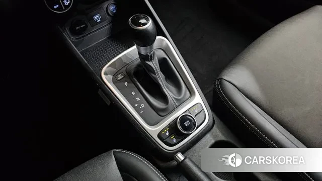 Hyundai Venue id 3525782 из Кореи 19