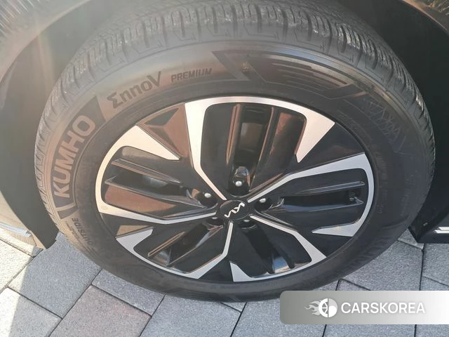 Kia EV6 id 4195732 из Кореи 17